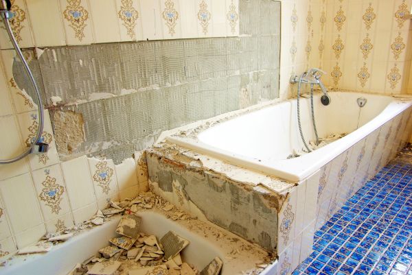 Bathtub Demolition in Greensboro
